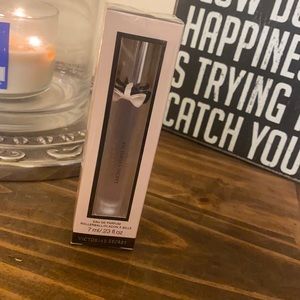 VS Fabulous *retired scent*  parfum rollerball